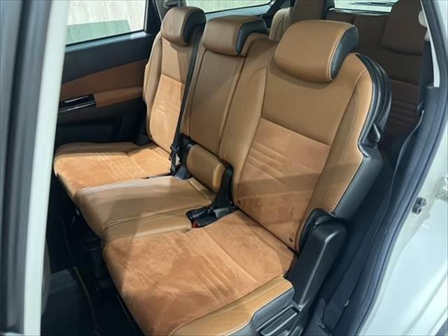 エクシーガクロスオーバー７ ２．５ｉアイサイト　メモリーナビ　後席フリップダウンモニター　バックカメラ　フルセグＴＶ　ＨＩＤヘッドライト　本革シート　禁煙車　パワーシート　Ｂｌｕｅｔｏｏｔｈ　ＥＴＣ　障害物センサー（33枚目）