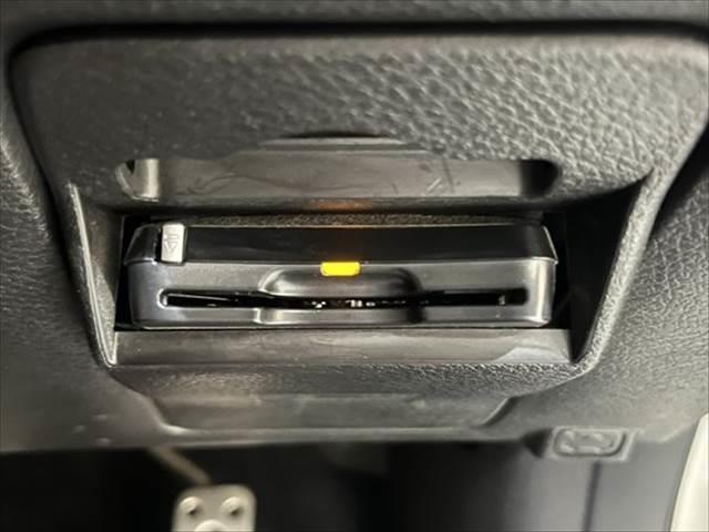 エクシーガクロスオーバー７ ２．５ｉアイサイト　メモリーナビ　後席フリップダウンモニター　バックカメラ　フルセグＴＶ　ＨＩＤヘッドライト　本革シート　禁煙車　パワーシート　Ｂｌｕｅｔｏｏｔｈ　ＥＴＣ　障害物センサー（40枚目）