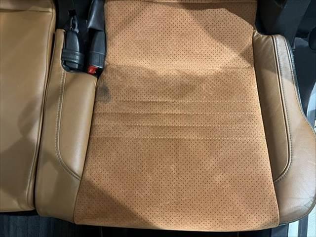 エクシーガクロスオーバー７ ２．５ｉアイサイト　メモリーナビ　後席フリップダウンモニター　バックカメラ　フルセグＴＶ　ＨＩＤヘッドライト　本革シート　禁煙車　パワーシート　Ｂｌｕｅｔｏｏｔｈ　ＥＴＣ　障害物センサー（68枚目）