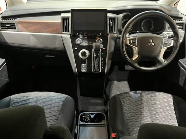 デリカD:5 P 純正10インチナビ 禁煙車 全方位カメラ レーダークルーズコントロール 両側パワースライドドア シートヒーター LEDヘッドライト 電動リアゲート パワーシート ETC Bluetooth(3枚目)