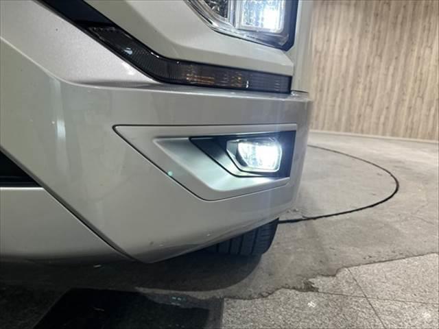 デリカD:5 P 純正10インチナビ 禁煙車 全方位カメラ レーダークルーズコントロール 両側パワースライドドア シートヒーター LEDヘッドライト 電動リアゲート パワーシート ETC Bluetooth(14枚目)