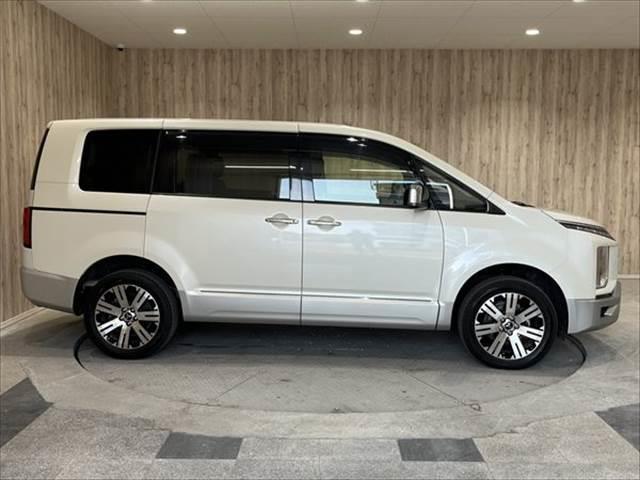 デリカD:5 P 純正10インチナビ 禁煙車 全方位カメラ レーダークルーズコントロール 両側パワースライドドア シートヒーター LEDヘッドライト 電動リアゲート パワーシート ETC Bluetooth(18枚目)