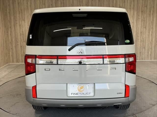 デリカD:5 P 純正10インチナビ 禁煙車 全方位カメラ レーダークルーズコントロール 両側パワースライドドア シートヒーター LEDヘッドライト 電動リアゲート パワーシート ETC Bluetooth(20枚目)