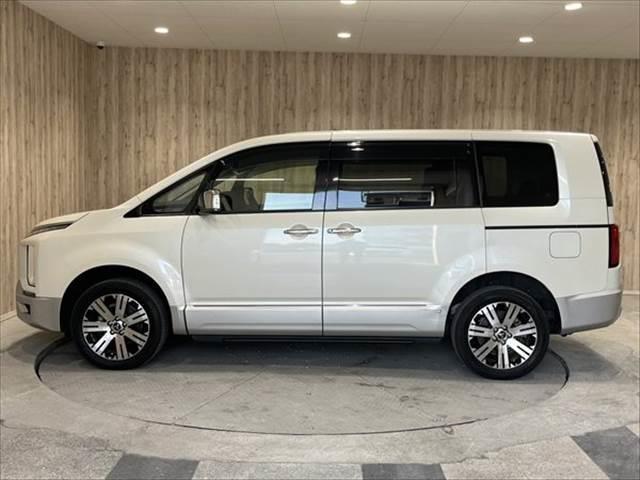 デリカD:5 P 純正10インチナビ 禁煙車 全方位カメラ レーダークルーズコントロール 両側パワースライドドア シートヒーター LEDヘッドライト 電動リアゲート パワーシート ETC Bluetooth(22枚目)