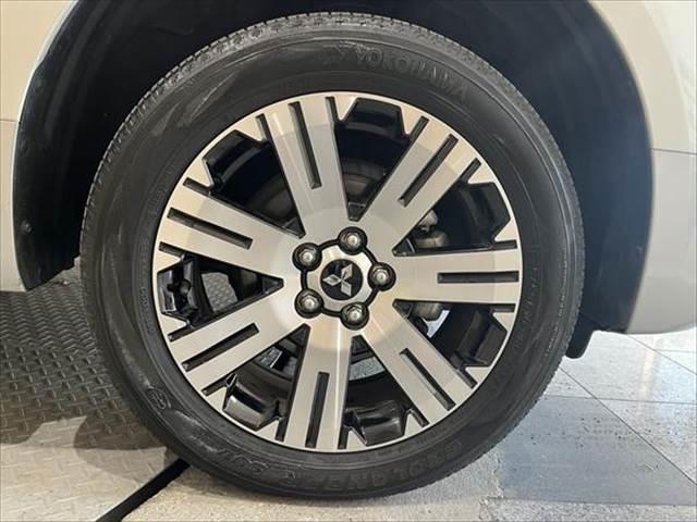 デリカD:5 P 純正10インチナビ 禁煙車 全方位カメラ レーダークルーズコントロール 両側パワースライドドア シートヒーター LEDヘッドライト 電動リアゲート パワーシート ETC Bluetooth(31枚目)