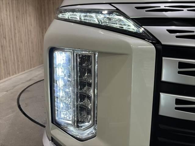 デリカD:5 P 純正10インチナビ 禁煙車 全方位カメラ レーダークルーズコントロール 両側パワースライドドア シートヒーター LEDヘッドライト 電動リアゲート パワーシート ETC Bluetooth(32枚目)