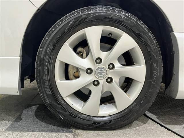 セレナ ハイウェイスター　Ｓ－ハイブリッド　エアロモード　アルパイン製ナビ　後席モニター　クルコン（16枚目）