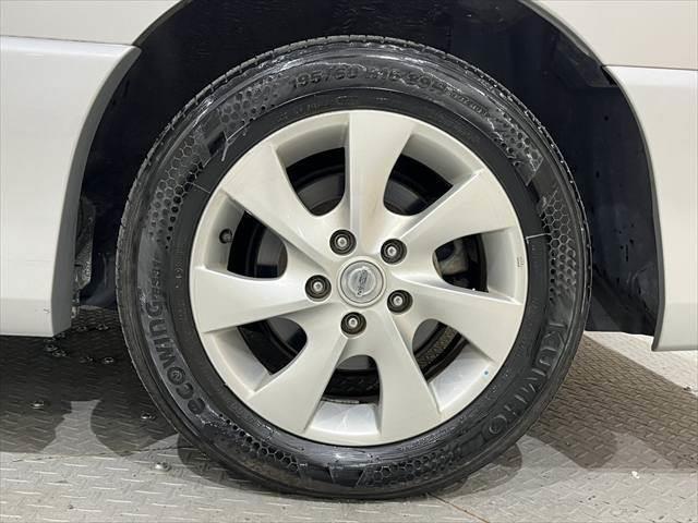 セレナ ハイウェイスター　Ｓ－ハイブリッド　エアロモード　アルパイン製ナビ　後席モニター　クルコン（30枚目）