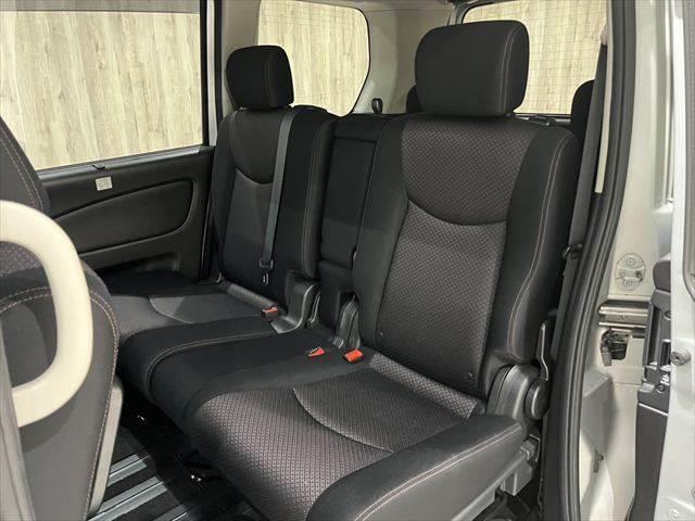 セレナ ハイウェイスター　Ｓ－ハイブリッド　エアロモード　アルパイン製ナビ　後席モニター　クルコン（38枚目）