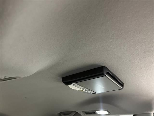 セレナ ハイウェイスター　Ｓ－ハイブリッド　エアロモード　アルパイン製ナビ　後席モニター　クルコン（48枚目）