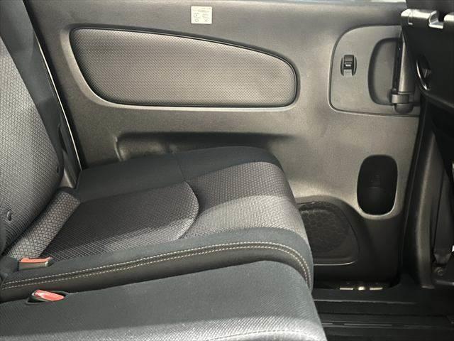 セレナ ハイウェイスター　Ｓ－ハイブリッド　エアロモード　アルパイン製ナビ　後席モニター　クルコン（63枚目）