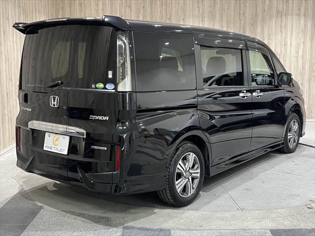 ステップワゴンスパーダ スパーダハイブリッド　Ｇ・ＥＸ　ホンダセンシング　純正９インチナビ　レーダークルーズコントロール　バックカメラ　フルセグＴＶ　Ｂｌｕｅｔｏｏｔｈ　両側パワースライドドア　シートヒーター　ＬＥＤヘッドライト　スマートキー　衝突軽減ブレーキ（20枚目）