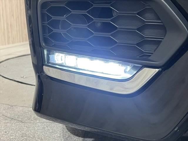 ステップワゴンスパーダ スパーダハイブリッド　Ｇ・ＥＸ　ホンダセンシング　純正９インチナビ　レーダークルーズコントロール　バックカメラ　フルセグＴＶ　Ｂｌｕｅｔｏｏｔｈ　両側パワースライドドア　シートヒーター　ＬＥＤヘッドライト　スマートキー　衝突軽減ブレーキ（34枚目）