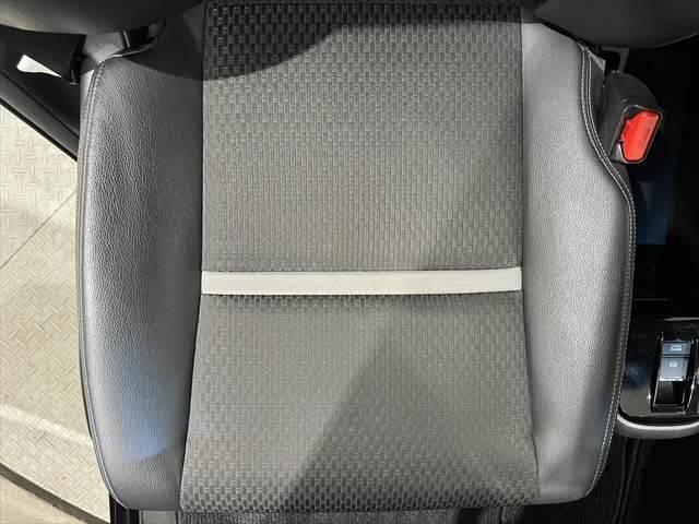 ステップワゴンスパーダ スパーダハイブリッド　Ｇ・ＥＸ　ホンダセンシング　純正９インチナビ　レーダークルーズコントロール　バックカメラ　フルセグＴＶ　Ｂｌｕｅｔｏｏｔｈ　両側パワースライドドア　シートヒーター　ＬＥＤヘッドライト　スマートキー　衝突軽減ブレーキ（57枚目）