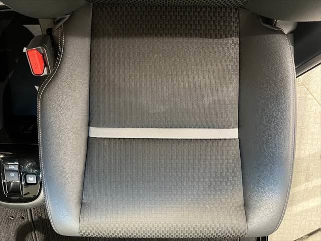 ステップワゴンスパーダ スパーダハイブリッド　Ｇ・ＥＸ　ホンダセンシング　純正９インチナビ　レーダークルーズコントロール　バックカメラ　フルセグＴＶ　Ｂｌｕｅｔｏｏｔｈ　両側パワースライドドア　シートヒーター　ＬＥＤヘッドライト　スマートキー　衝突軽減ブレーキ（65枚目）