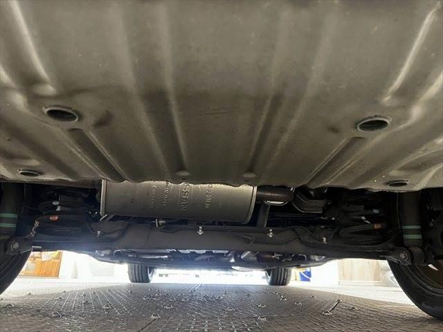 セレナ ｅ－パワー　オーテック　スポーツスペック　プロパイロット　全周囲カメラ　エマージェンシーブレーキ　両側パワースライドドア　純正メモリーナビ　禁煙車　Ｂｌｕｅｔｏｏｔｈ　ハーフレザーシート　ＬＥＤヘッドライト　スマートキー（35枚目）