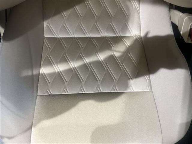 アルファード Ｘ　８人乗り　サンルーフ　純正９インチＳＤナビ　禁煙車　レーダークルーズコントロール　両側パワースライドドア　ＥＴＣ２．０　フルセグ　衝突軽減ブレーキ　クリアランスソナー　ＬＥＤヘッド　Ｂｌｕｅｔｏｏｔｈ　Ｂカメラ（54枚目）