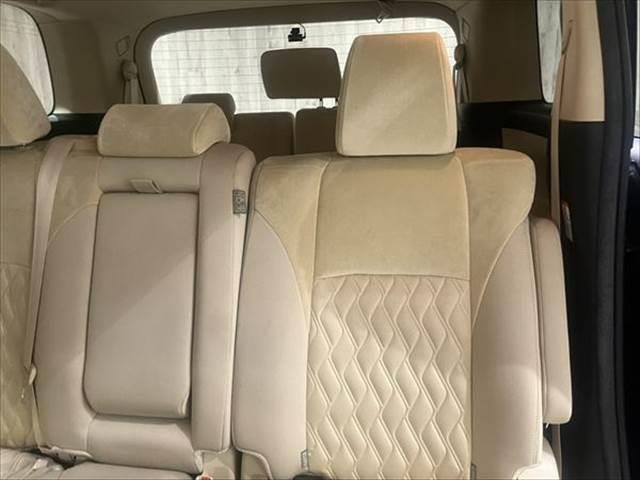 アルファード Ｘ　８人乗り　サンルーフ　純正９インチＳＤナビ　禁煙車　レーダークルーズコントロール　両側パワースライドドア　ＥＴＣ２．０　フルセグ　衝突軽減ブレーキ　クリアランスソナー　ＬＥＤヘッド　Ｂｌｕｅｔｏｏｔｈ　Ｂカメラ（64枚目）