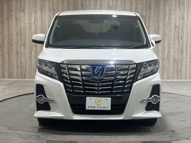 アルファードハイブリッド ＳＲ　４ＷＤ　純正ＳＤナビ　禁煙車　クルーズコントロール　パワーシート　両側パワースライドドア　バックカメラ　フルセグ　Ｂｌｕｅｔｏｏｔｈ　クリアランスソナー　ハーフレザー　オットマン　電動リアゲート（15枚目）
