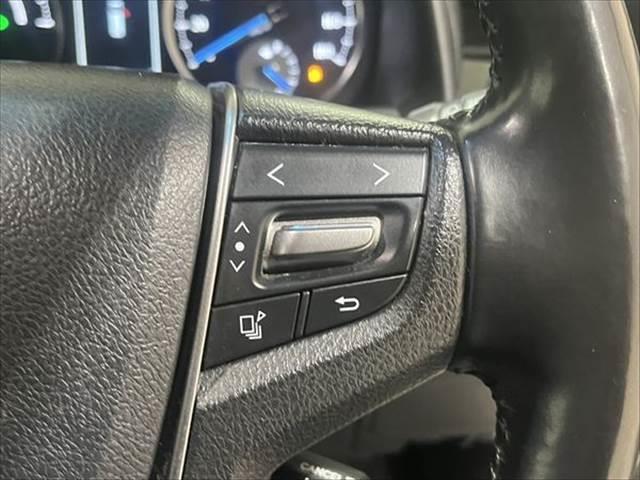 アルファードハイブリッド ＳＲ　４ＷＤ　純正ＳＤナビ　禁煙車　クルーズコントロール　パワーシート　両側パワースライドドア　バックカメラ　フルセグ　Ｂｌｕｅｔｏｏｔｈ　クリアランスソナー　ハーフレザー　オットマン　電動リアゲート（41枚目）