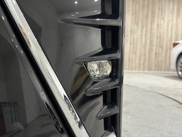 ヴォクシー ハイブリッドＺＳ　メーカー純正１０インチナビ　フリップダウンモニター　禁煙車　両側パワースライドドア　シートヒーター　クルーズコントロール　フルセグＴＶ　Ｂｌｕｅｔｏｏｔｈ　バックカメラ　ＬＥＤヘッドライト（27枚目）