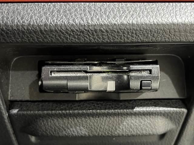 ヴォクシー ハイブリッドＺＳ　メーカー純正１０インチナビ　フリップダウンモニター　禁煙車　両側パワースライドドア　シートヒーター　クルーズコントロール　フルセグＴＶ　Ｂｌｕｅｔｏｏｔｈ　バックカメラ　ＬＥＤヘッドライト（45枚目）