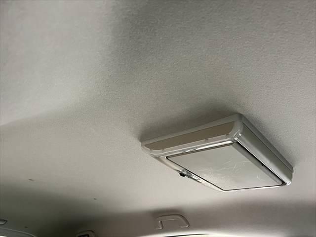 フリードハイブリッド ハイブリッド・ＥＸ　純正ＳＤナビ　純正フリップダウンモニター　ホンダセンシング　ハーフレザーシート　両側パワースライドドア　シートヒーター　レーダークルーズコントロール　衝突軽減ブレーキ　ＬＥＤヘッドライト　禁煙車（49枚目）