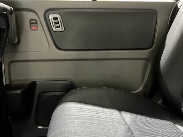 フリードハイブリッド ハイブリッド・ＥＸ　純正ＳＤナビ　純正フリップダウンモニター　ホンダセンシング　ハーフレザーシート　両側パワースライドドア　シートヒーター　レーダークルーズコントロール　衝突軽減ブレーキ　ＬＥＤヘッドライト　禁煙車（58枚目）