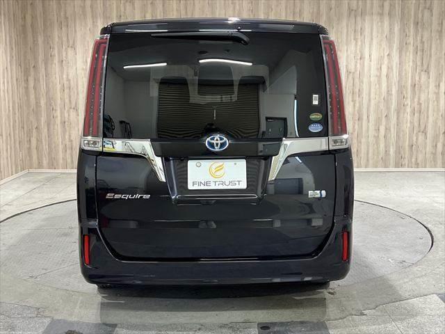 エスクァイア ハイブリッドＧｉ　プレミアムパッケージ　後期型　純正１０インチナビ　フリップダウンモニター　フルセグＴＶ　Ｂｌｕｅｔｏｏｔｈ　衝突軽減ブレーキ　シートヒーター　ハーフレザーシート　ＬＥＤヘッドライト　スマートキー　クルーズコントロール（21枚目）