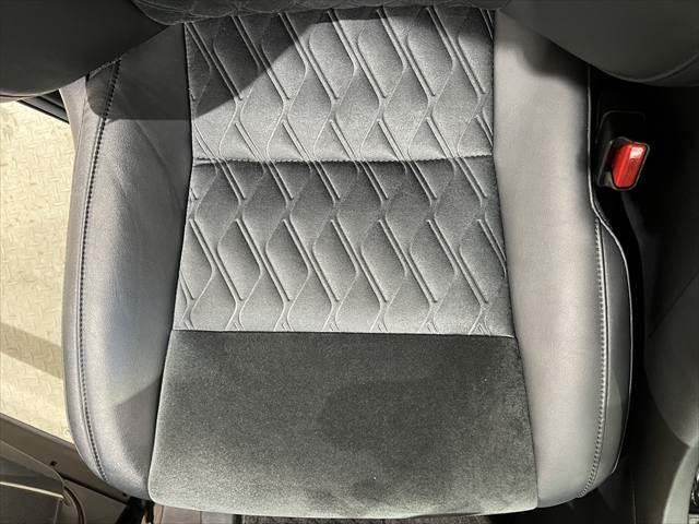 アルファード ２．５Ｓ　Ｃパッケージ　サンルーフ　１０インチメモリーナビ　禁煙車　レーダークルーズコントロール　両側パワースライドドア　電動リアゲート　フルセグＴＶ　バックカメラ　ＬＥＤヘッドライト　ハーフレザーシート　衝突軽減ブレーキ（57枚目）