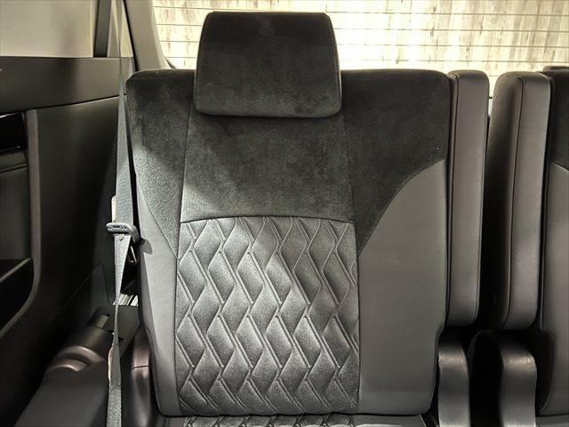 アルファード ２．５Ｓ　Ｃパッケージ　サンルーフ　１０インチメモリーナビ　禁煙車　レーダークルーズコントロール　両側パワースライドドア　電動リアゲート　フルセグＴＶ　バックカメラ　ＬＥＤヘッドライト　ハーフレザーシート　衝突軽減ブレーキ（61枚目）