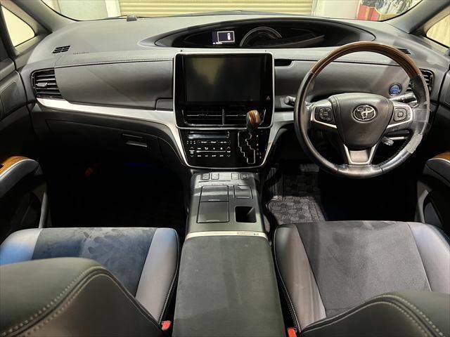 エスティマハイブリッド アエラス　プレミアム－Ｇ　純正１０インチナビ　両側パワースライドドア　モデリスタエアロ　フリップダウンモニター　ＥＴＣ２．０　衝突軽減ブレーキ　障害物センサー　シートヒーター　ハーフレザーシート　パワーシート　パワーバックドア（3枚目）