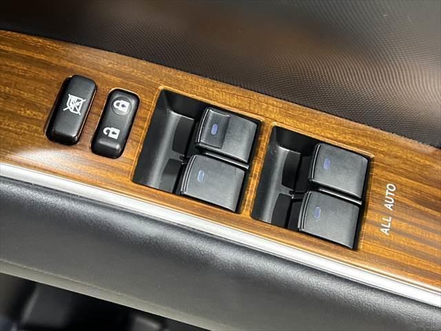 エスティマハイブリッド アエラス　プレミアム－Ｇ　純正１０インチナビ　両側パワースライドドア　モデリスタエアロ　フリップダウンモニター　ＥＴＣ２．０　衝突軽減ブレーキ　障害物センサー　シートヒーター　ハーフレザーシート　パワーシート　パワーバックドア（43枚目）