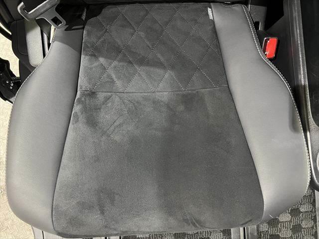 エスティマハイブリッド アエラス　プレミアム－Ｇ　純正１０インチナビ　両側パワースライドドア　モデリスタエアロ　フリップダウンモニター　ＥＴＣ２．０　衝突軽減ブレーキ　障害物センサー　シートヒーター　ハーフレザーシート　パワーシート　パワーバックドア（59枚目）