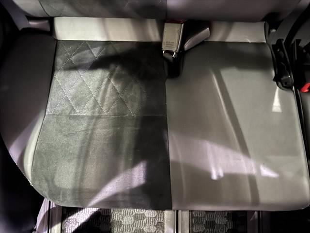 エスティマハイブリッド アエラス　プレミアム－Ｇ　純正１０インチナビ　両側パワースライドドア　モデリスタエアロ　フリップダウンモニター　ＥＴＣ２．０　衝突軽減ブレーキ　障害物センサー　シートヒーター　ハーフレザーシート　パワーシート　パワーバックドア（61枚目）