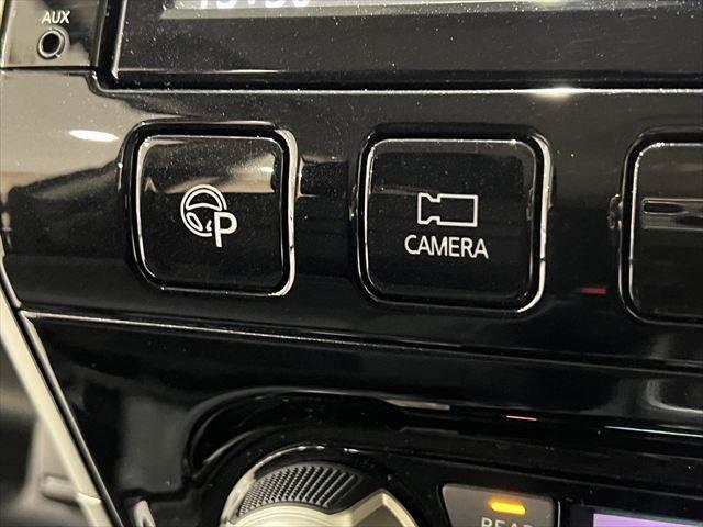 セレナ ｅ－パワー　ハイウェイスターＶ　純正９インチナビ　プロパイロット　全方位カメラ　両側パワースライドドア　リヤフリップダウンモニター　シートヒーター　ＬＥＤヘッドライト　禁煙車　ＥＴＣ　ドラレコ　パーキングアシスト　障害物センサー（40枚目）