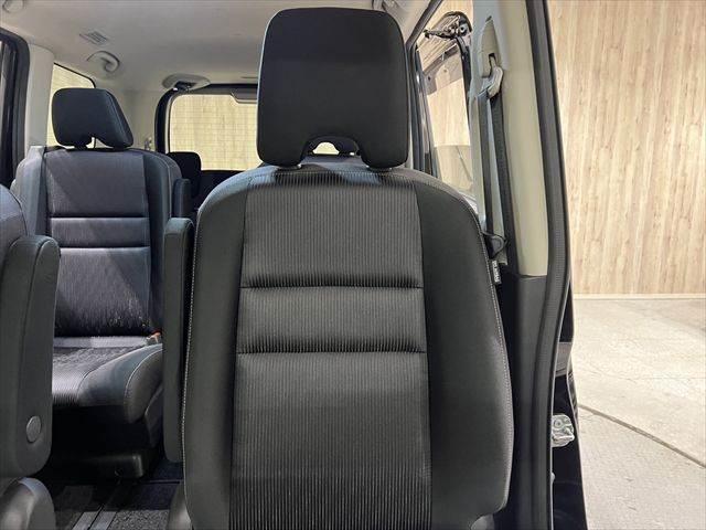 セレナ ｅ－パワー　ハイウェイスターＶ　純正９インチナビ　プロパイロット　全方位カメラ　両側パワースライドドア　リヤフリップダウンモニター　シートヒーター　ＬＥＤヘッドライト　禁煙車　ＥＴＣ　ドラレコ　パーキングアシスト　障害物センサー（64枚目）