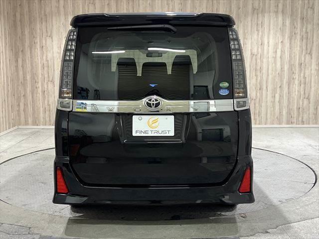 ヴォクシー ZS 煌 セーフティセンス 禁煙車 純正SDナビ フリップダウンモニター フルセグTV 衝突軽減ブレーキ バックカメラ Bluetooth LEDヘッドライト スマートキー オートマチックハイビーム(20枚目)
