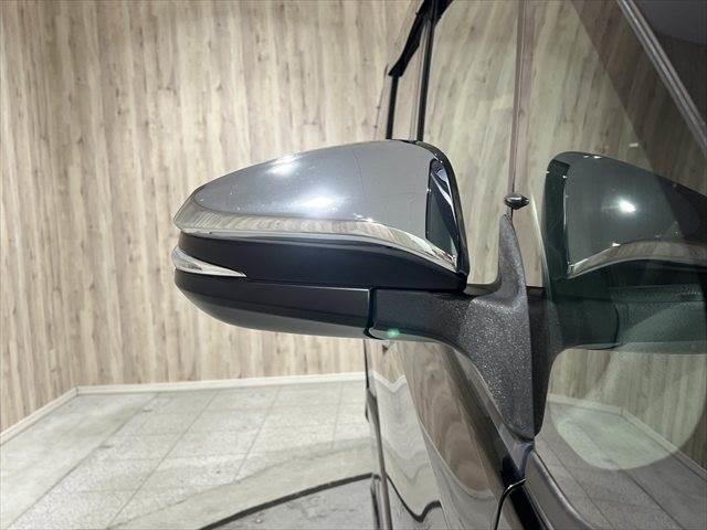 ヴォクシー ZS 煌 セーフティセンス 禁煙車 純正SDナビ フリップダウンモニター フルセグTV 衝突軽減ブレーキ バックカメラ Bluetooth LEDヘッドライト スマートキー オートマチックハイビーム(27枚目)