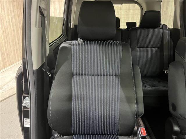 ヴォクシー ZS 煌 セーフティセンス 禁煙車 純正SDナビ フリップダウンモニター フルセグTV 衝突軽減ブレーキ バックカメラ Bluetooth LEDヘッドライト スマートキー オートマチックハイビーム(49枚目)