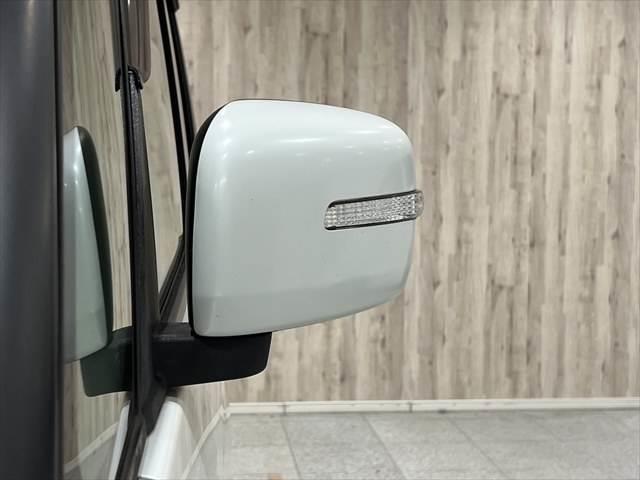 パレット リミテッド ユーザー買取車 メモリーナビ パワースライドドア 電動格納ミラー ベンチシート ETC CD再生 HIDヘッドライト プッシュスタート スマートキー 13インチアルミホイール(23枚目)