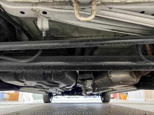 パレット リミテッド ユーザー買取車 メモリーナビ パワースライドドア 電動格納ミラー ベンチシート ETC CD再生 HIDヘッドライト プッシュスタート スマートキー 13インチアルミホイール(29枚目)