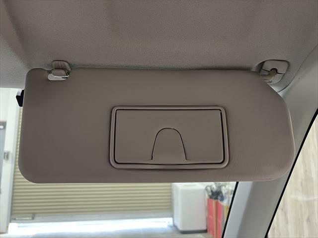 パレット リミテッド ユーザー買取車 メモリーナビ パワースライドドア 電動格納ミラー ベンチシート ETC CD再生 HIDヘッドライト プッシュスタート スマートキー 13インチアルミホイール(38枚目)