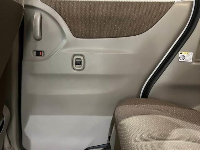 パレット リミテッド ユーザー買取車 メモリーナビ パワースライドドア 電動格納ミラー ベンチシート ETC CD再生 HIDヘッドライト プッシュスタート スマートキー 13インチアルミホイール(49枚目)