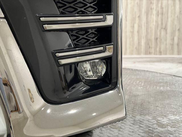 ヴェルファイア ２．５Ｚ　Ａエディション　レーダークルーズコントロール　トヨタセーフティセンス　アルパイン９インチナビ　両側パワースライドドア　禁煙車　バックカメラ　フルセグＴＶ　Ｂｌｕｅｔｏｏｔｈ　ＬＥＤヘッドライト　コーナーセンサー（26枚目）