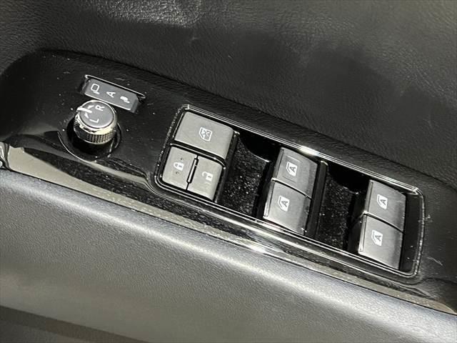 ヴェルファイア ２．５Ｚ　Ａエディション　レーダークルーズコントロール　トヨタセーフティセンス　アルパイン９インチナビ　両側パワースライドドア　禁煙車　バックカメラ　フルセグＴＶ　Ｂｌｕｅｔｏｏｔｈ　ＬＥＤヘッドライト　コーナーセンサー（45枚目）