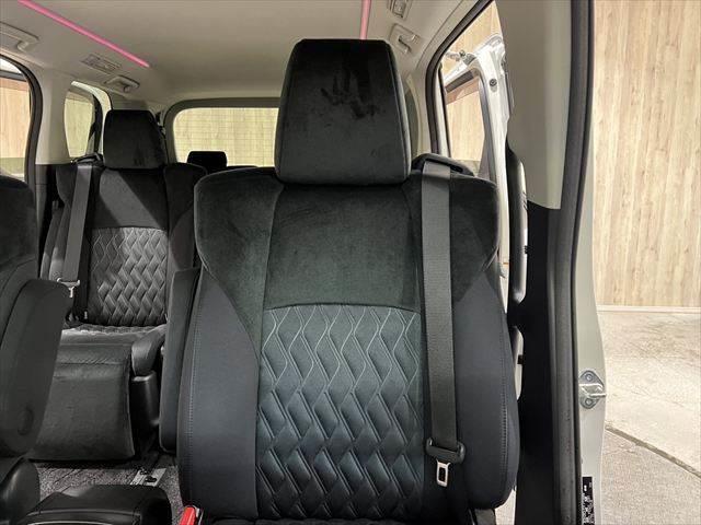 ヴェルファイア ２．５Ｚ　Ａエディション　レーダークルーズコントロール　トヨタセーフティセンス　アルパイン９インチナビ　両側パワースライドドア　禁煙車　バックカメラ　フルセグＴＶ　Ｂｌｕｅｔｏｏｔｈ　ＬＥＤヘッドライト　コーナーセンサー（60枚目）