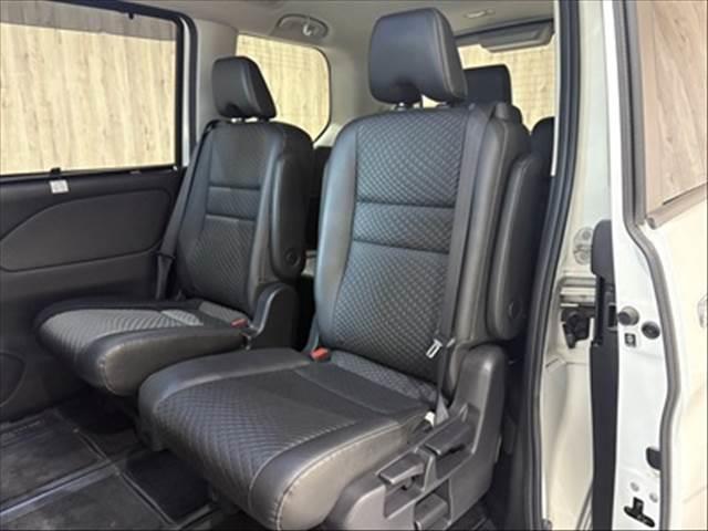 セレナ ｅ－パワー　ハイウェイスターＶ　プロパイロット　純正９インチナビ　禁煙車（33枚目）