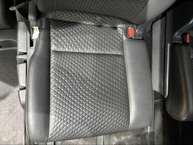 セレナ ｅ－パワー　ハイウェイスターＶ　プロパイロット　純正９インチナビ　禁煙車（54枚目）