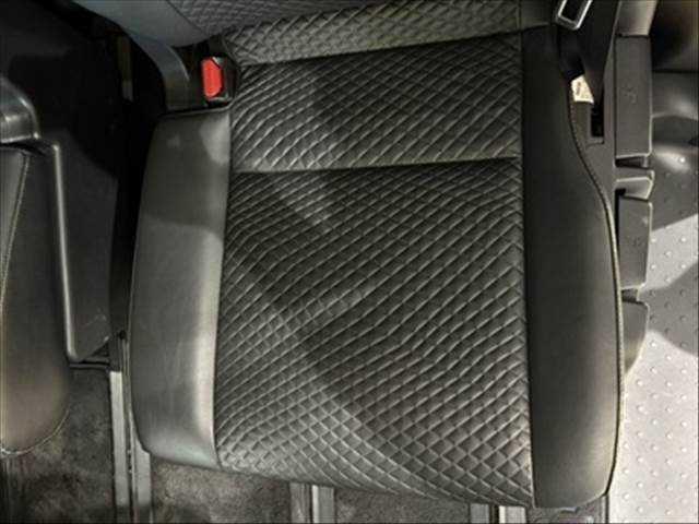 セレナ ｅ－パワー　ハイウェイスターＶ　プロパイロット　純正９インチナビ　禁煙車（62枚目）